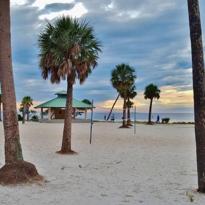 Nature Coast Getaway #1 - Cozy 2 Bedroom Hébergement de vacances *