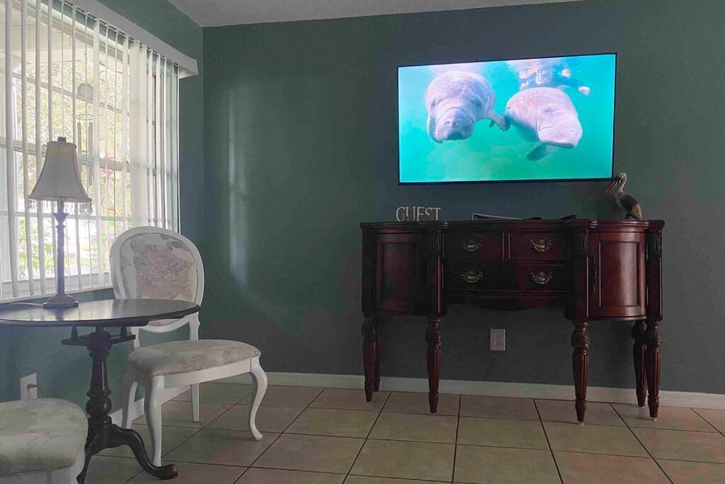 Nature Coast Getaway #1 - Cozy 2 Bedroom Hébergement de vacances Homosassa