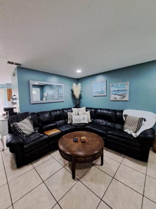 Nature Coast Getaway #1 - Cozy 2 Bedroom Homosassa