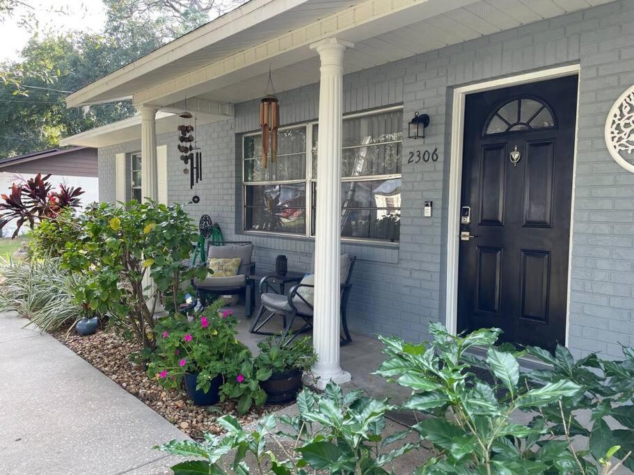 Nature Coast Getaway #1 - Cozy 2 Bedroom
